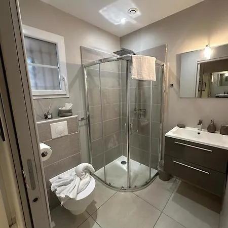 Chic A Apartament *